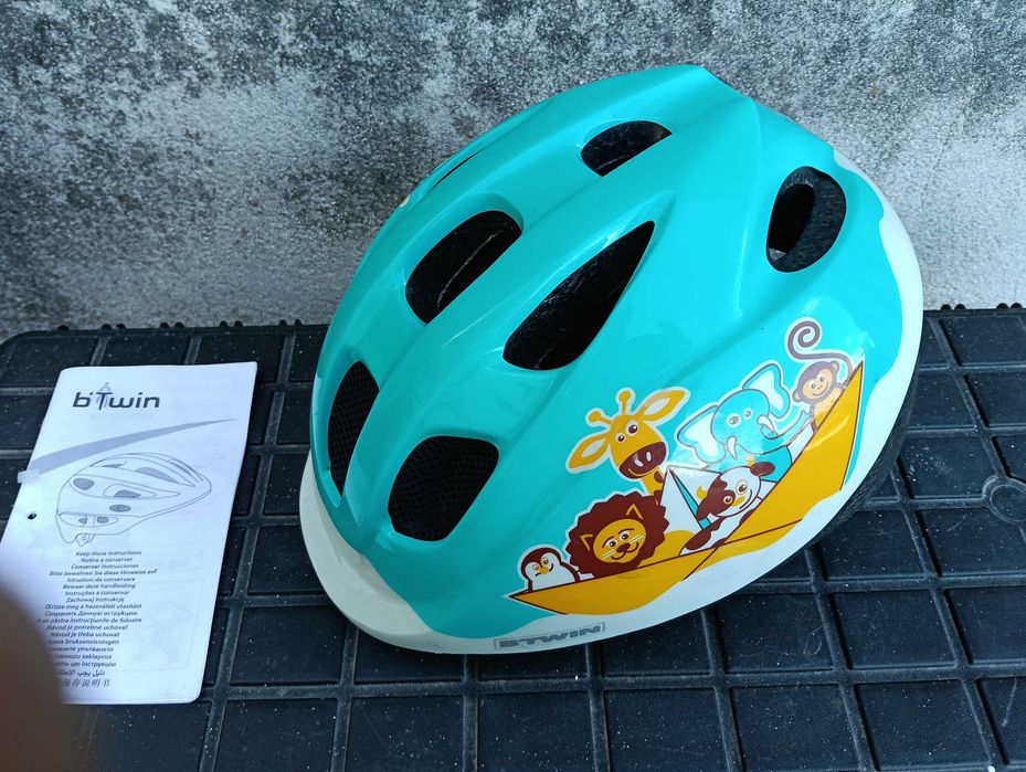 Capacete de criança para bicicleta, patins ou skate