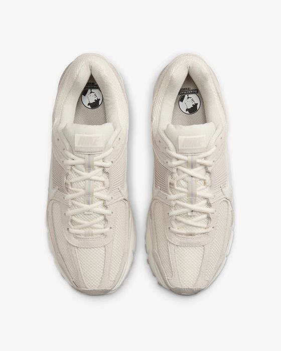 Оригінальні кросівки NIKE ZOOM VOMERO 5 (HF1553-100) | Нові!