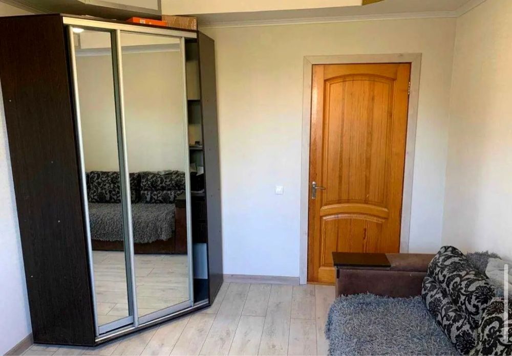 Apartment in Dnipro - More
