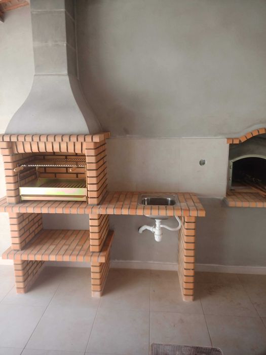 churrasqueira de verão em cinza