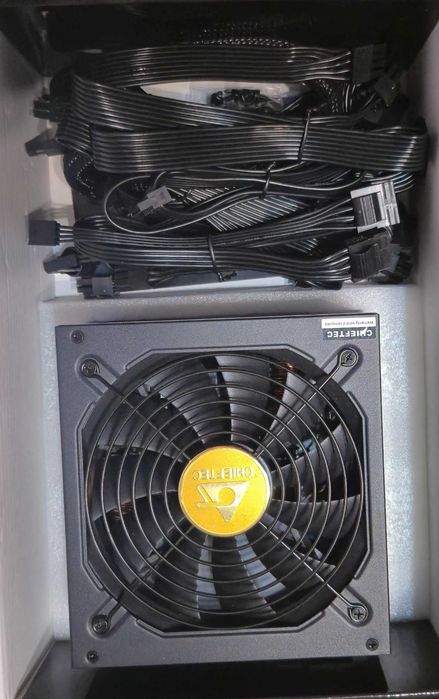 Модульний Блок живлення Chieftec Proton 750W (BDF-750C) 80+ Bronze