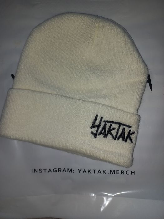Шапка YAKTAK merch