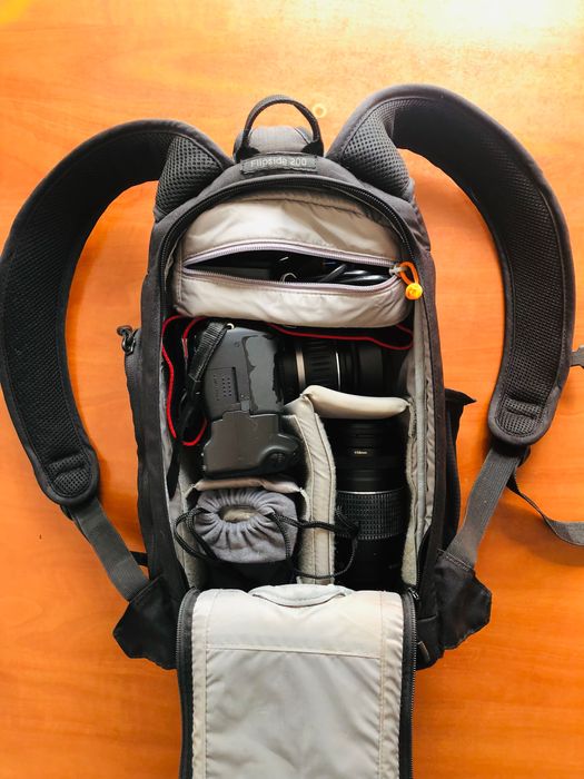 NEW PRICE | Canon 1000D + 2 Lenses + Accessories64284535872514123