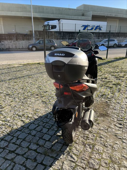 Yamaha xmax 125 versao iron max