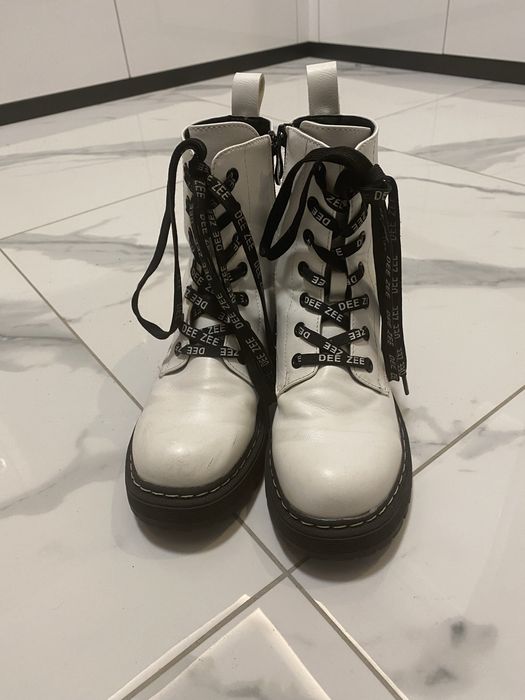 Trzewiki ocieplane/ buty zikowe DeeZee biale