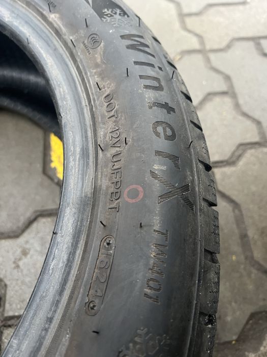 Шини зимові Triangle TW401 215/55 R17 як нові