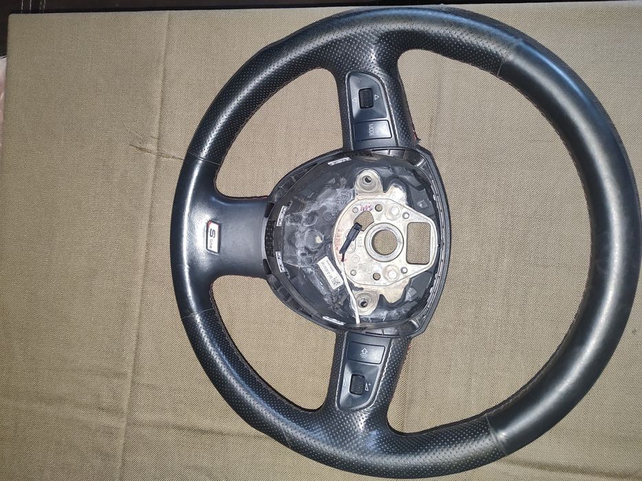 Audi A6 C6 / A4 B7 – kierownica S line skórzana multifunkcja