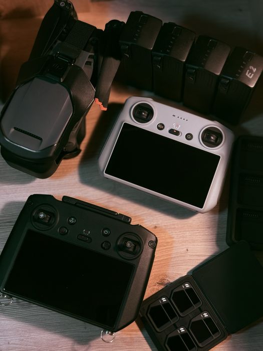 Dji mavic 3cine квадрокоптер+аксесуари
