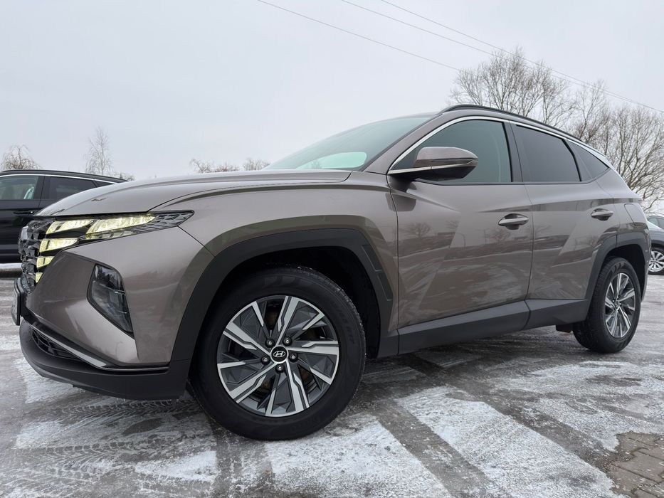 Hyundai Tucson JAK NOWY 1.6B 180KM kamera aktywny tempomat navi chrom pdc aso 22