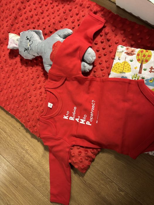 Zestaw prezent dla niemowlaka noworodka ramka do odcisku rączki nóżki