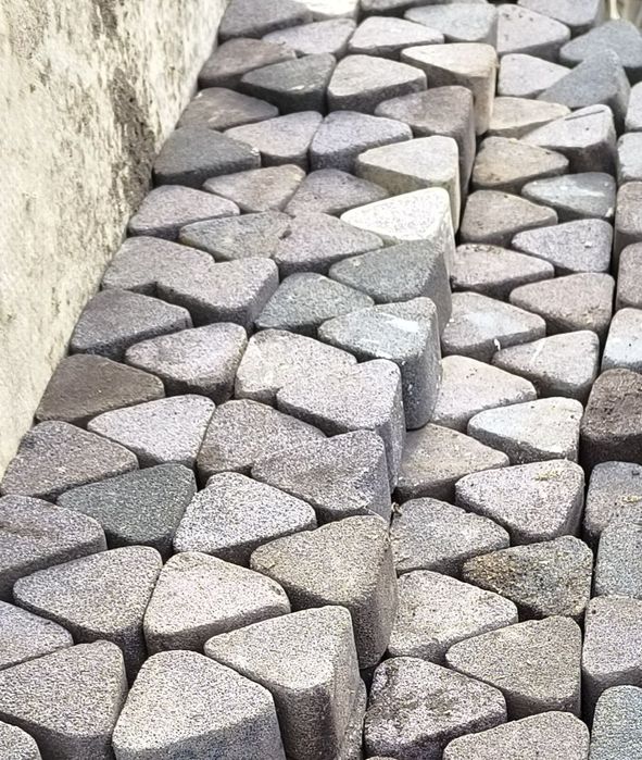 Шлифовальные камни  Шліфувальні сегменти тип 6С розмір 85×78×50 мм