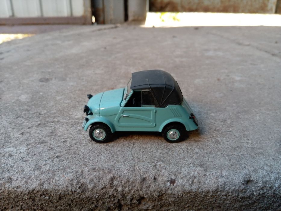 Продам игрушки машинки.