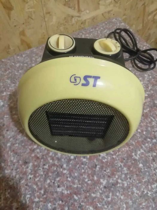 Тепловентилятор керамический ST 33-200-02 Б/У