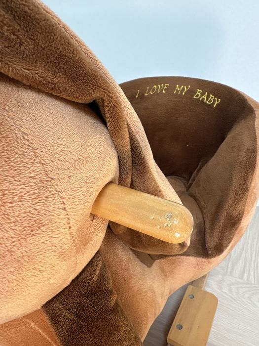 Coelho de balanço marca BabyGo