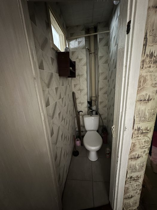 Продам двухкомнатную квартиру по ул. Марата.