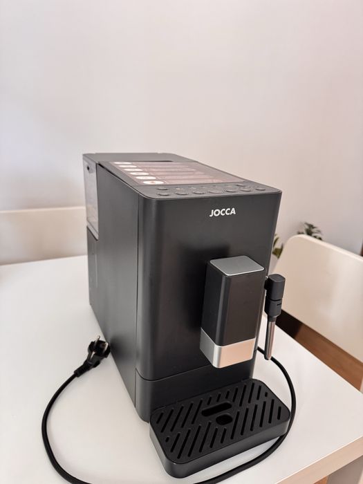 Maquina altomatica de cafe expresso Jocca