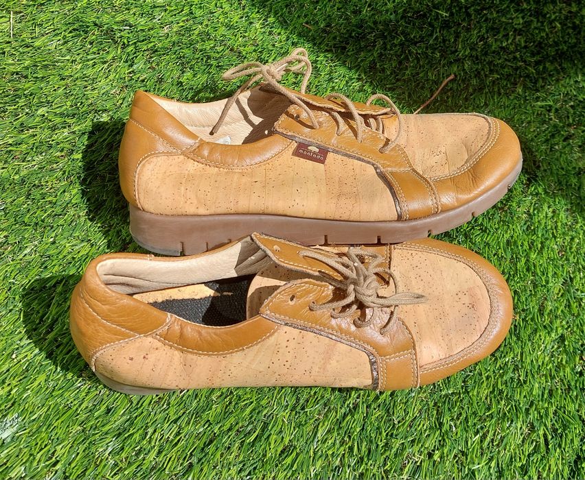 Sapato  /  tenis