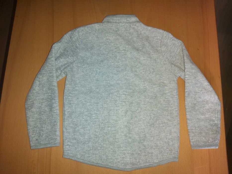 21 Bluza r. 116 polarowa ciepła rozpinana bez kaptura szara