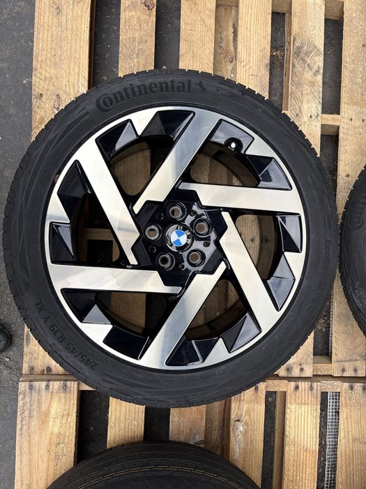 BMW X1 X2 245/45R19 Continental nowe 2025