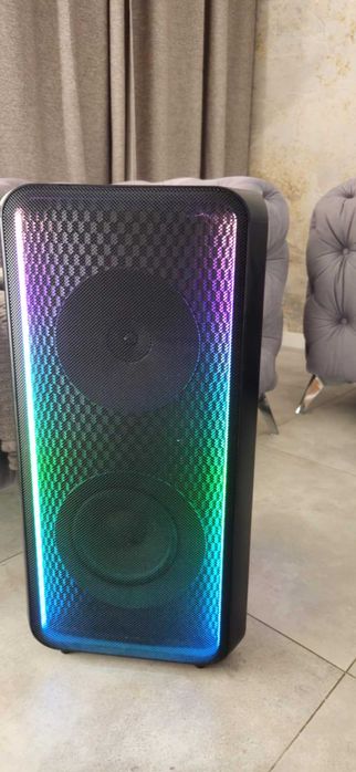 Głośnik imprezowy Samsung Sound Tower
