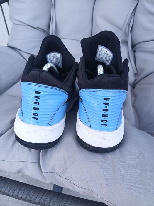 Jordan Max Aura 2 Black University blue men's shoes