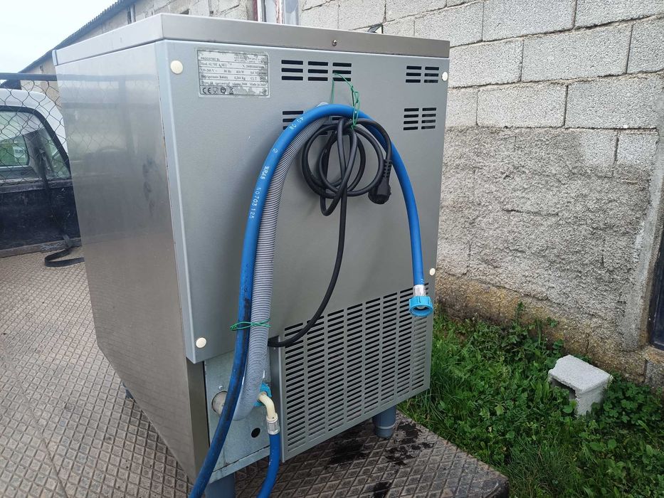 Máquina de gelo, Industrial.