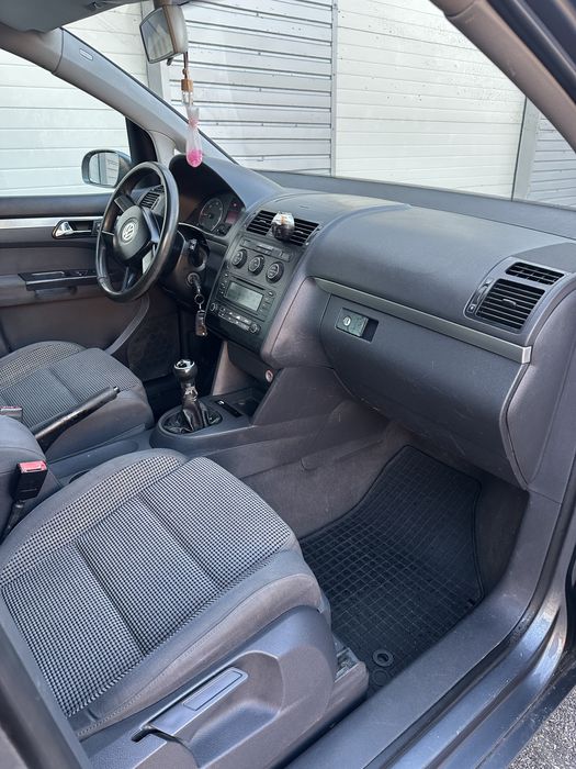 Volkswagen Touran 1.9 дизель