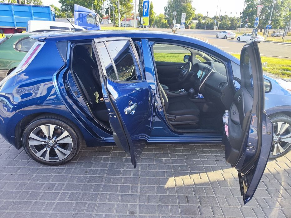 Ниссан Лиф Nissan leaf