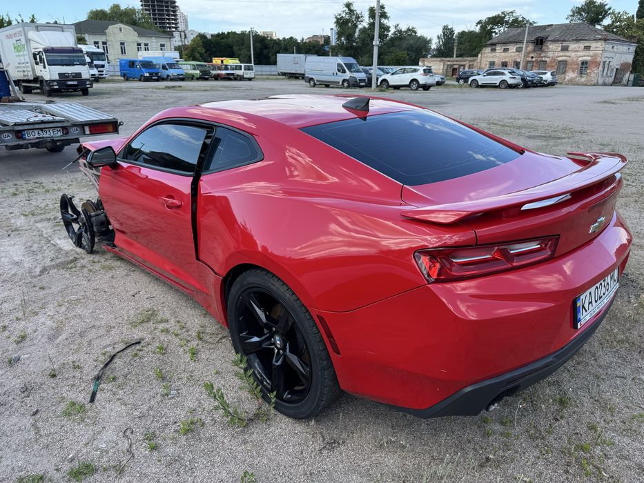 Chevrolet Camaro 2016 після ДТП