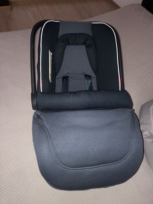Автокресло.