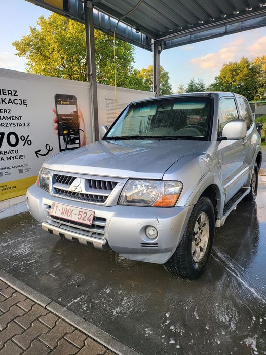 Mitsubishi pajero