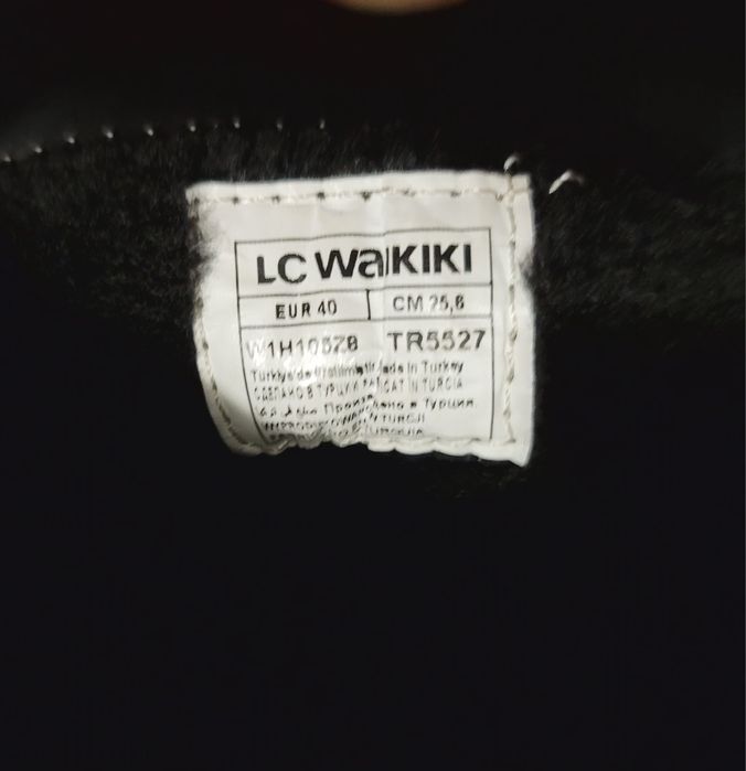 Продам ботинки lc waikiki демисезонные