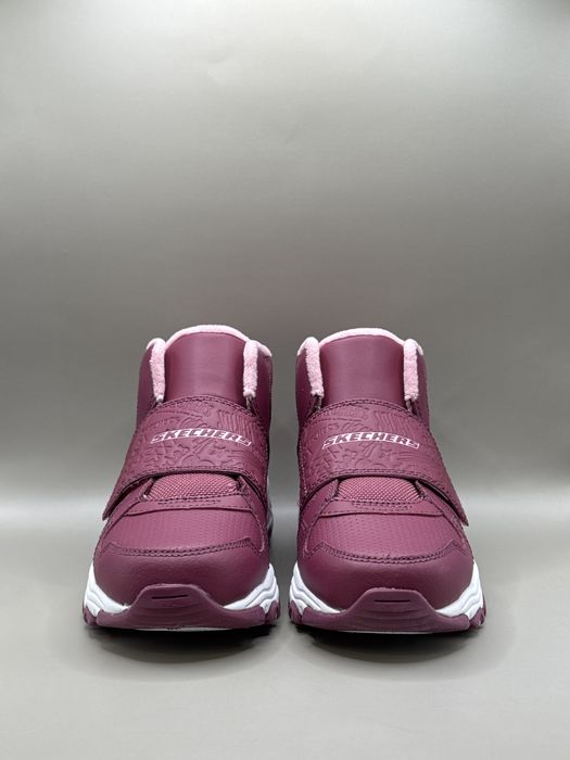 31 | 33 | 33.5 | 34 | 37 | Дитячі черевики Skechers на дівчинку