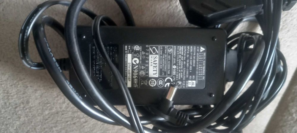 Zasilacz Delta Electronics 48V 0,375A kabel zasilający
