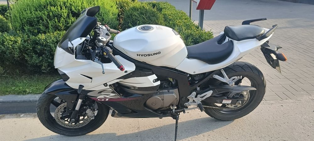 Hyosung GT 250r 2013
