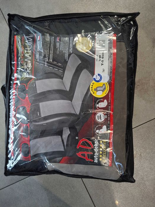 Pokrowce do VW Transporter T5 (Fotel + kanapa)