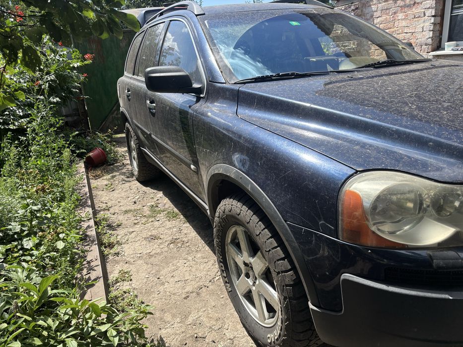 Продам Volvo XC90