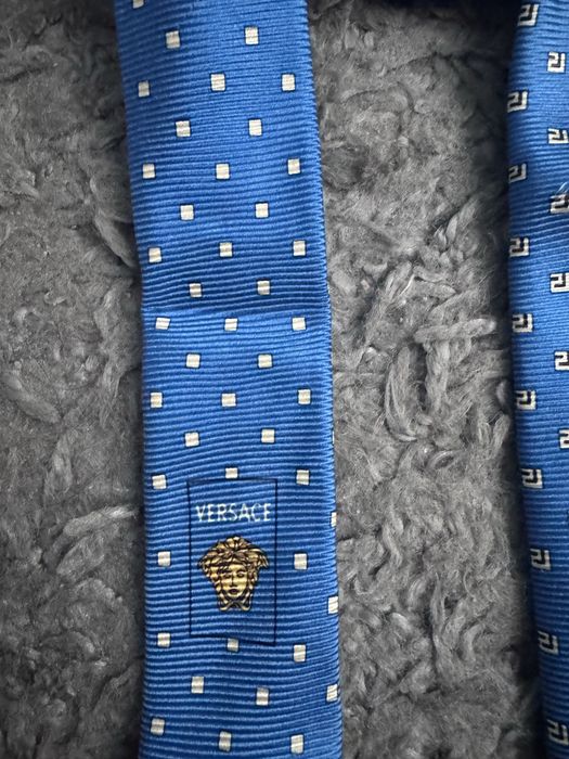 Jedwabny dliczny krawat gianni versace unikat retro