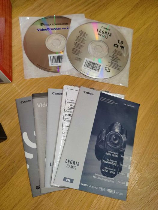 Видеокамера Сanon legria hf m52