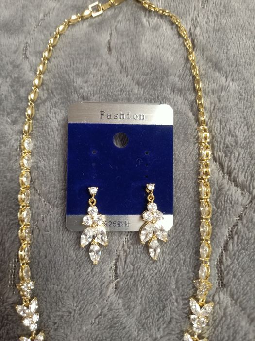 Biżuteria ślubna lub na inne okoliczności