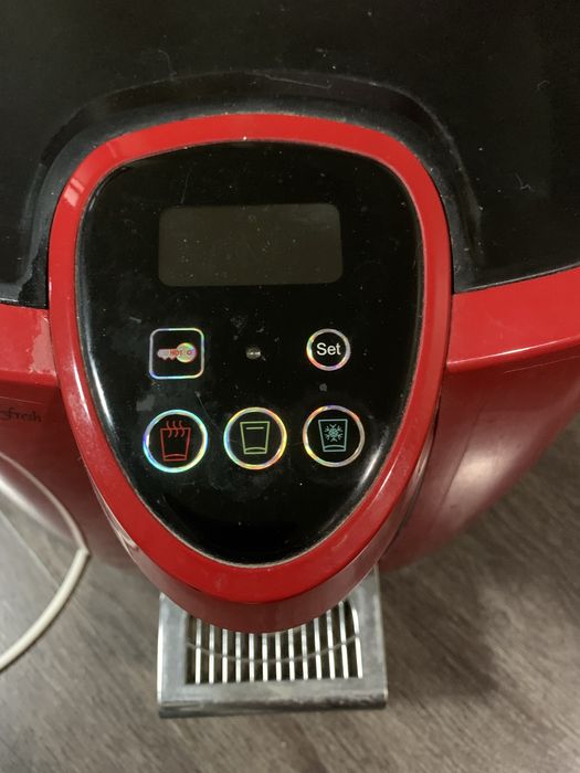 Компактний компресорний кулер Sanyo Aqua Fresh compactBAR