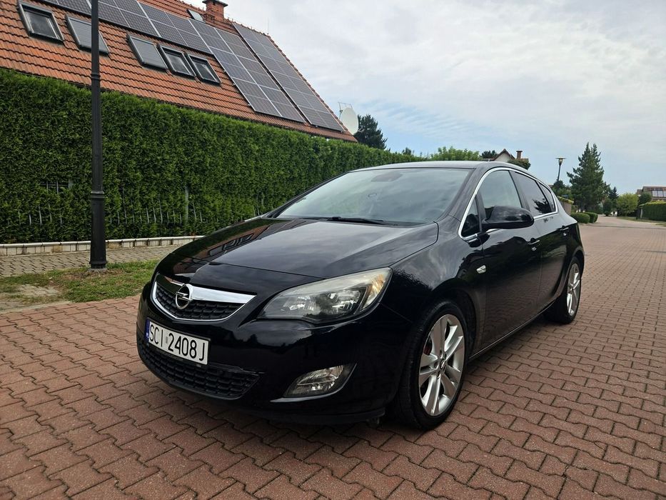 Opel Astra HB 1.4T Benz. 120KM 2011r Navi, Manual, Tempomat