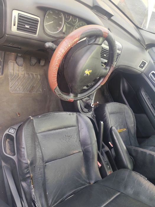 Peugeot 307 7 lugares 2.0HDi ler anúncio