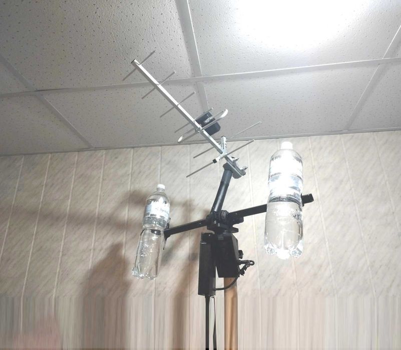 2-осьовий поворотний механізм для фпв антен підсилювачів ретранслятор