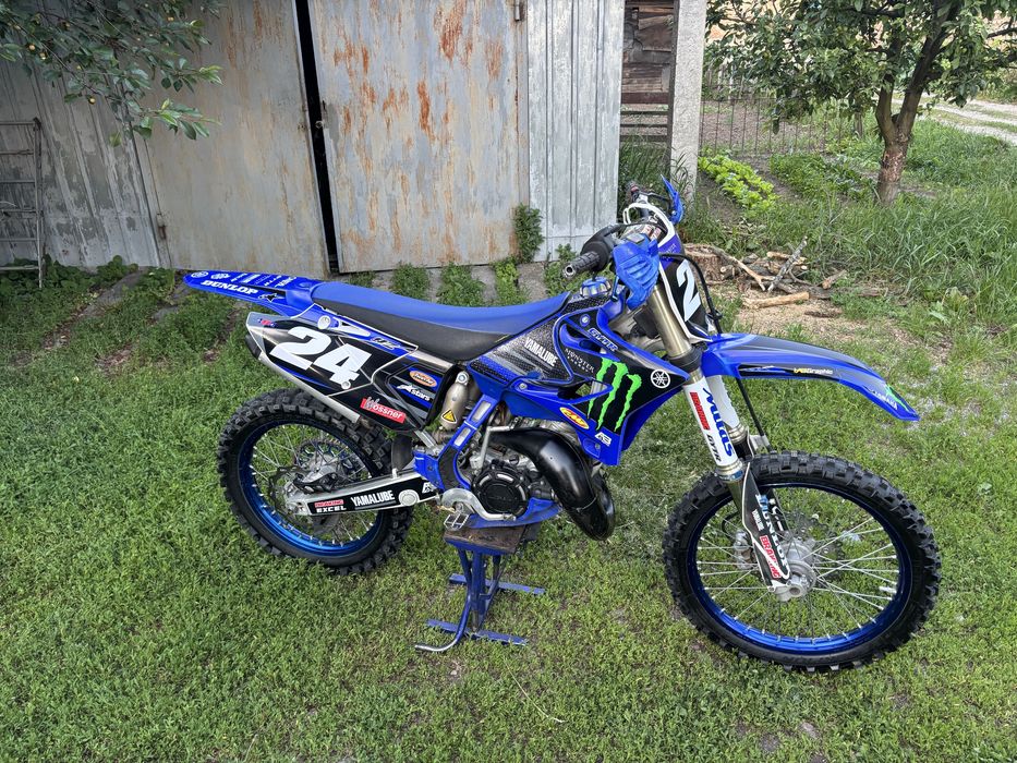 Продам Yamaha yz125 2t,2019 года выпуска,весь обслужен.