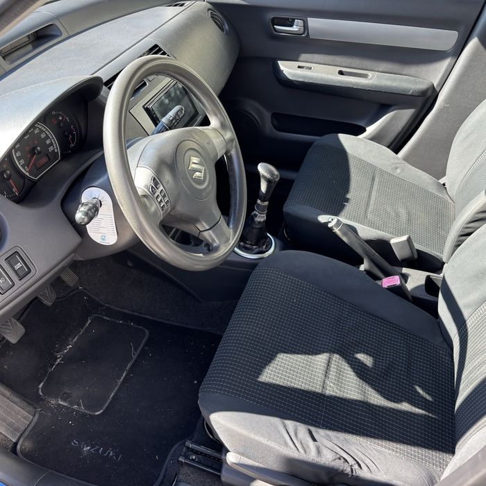 Susuki swift 1.3