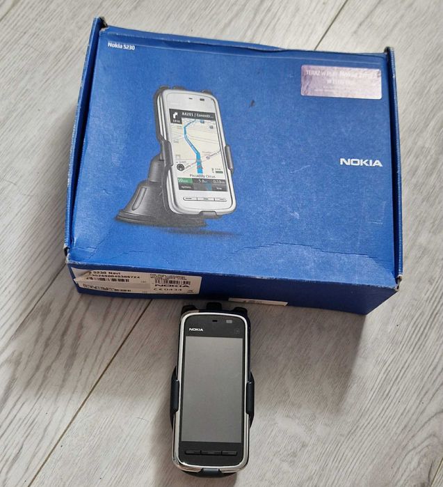Nokia 5800 + pudełko