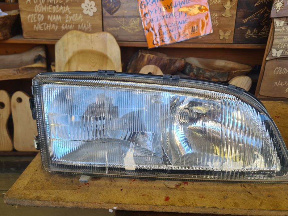 Volvo v70 s70 c70 xc70 lampy przednie  oryginał