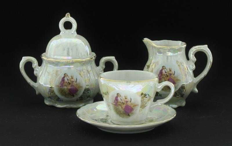 Lindíssimo serviço de café em porcelana Japonesa