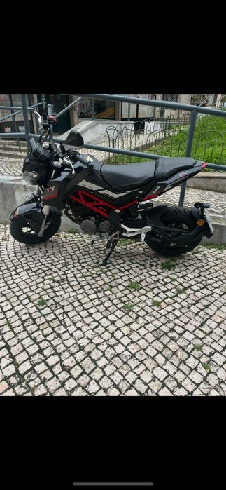 Mota em ótimo estado